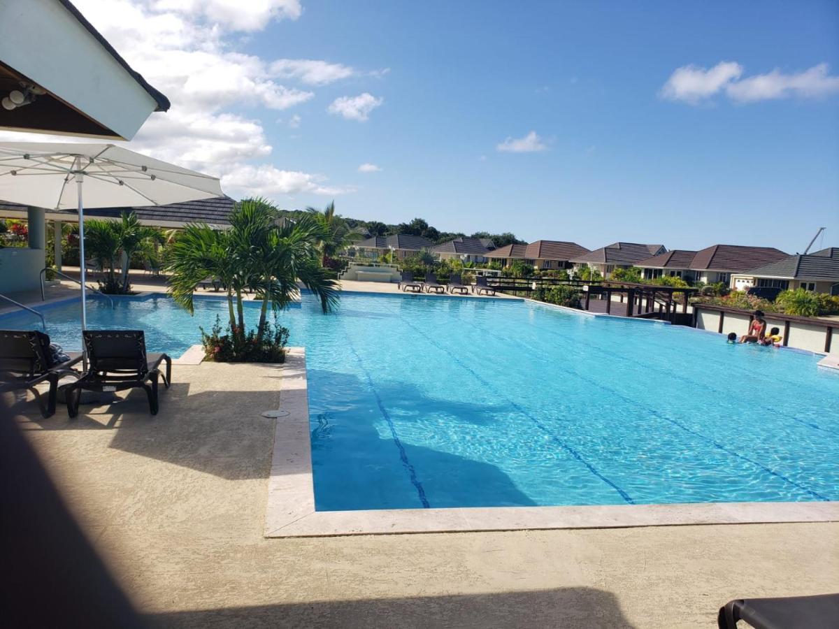 Breathtaking Villa At The Crest Richmond エクステリア 写真